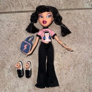 Bratz Jade Strut It!!